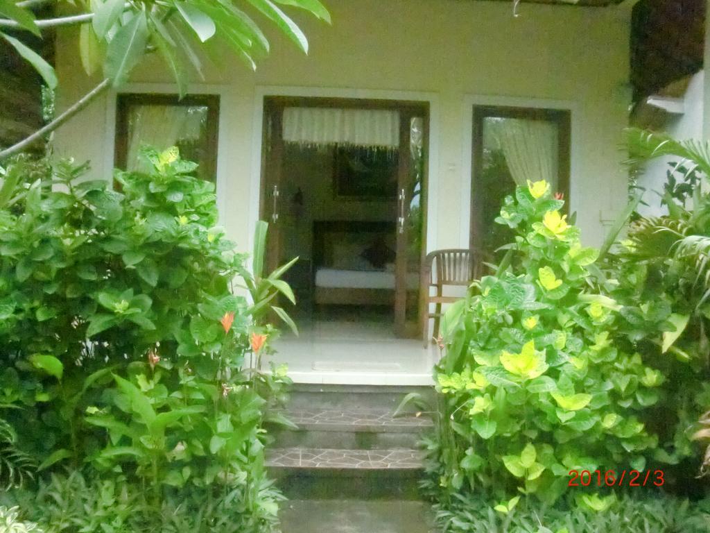 Pondok Aldi Amed Buitenkant foto