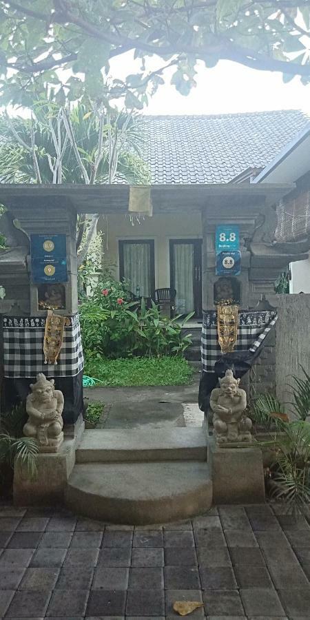 Pondok Aldi Amed Buitenkant foto